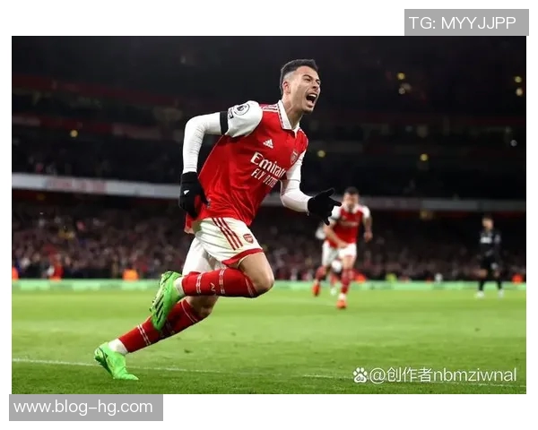 多特蒙德34岁替补门将迈尔成功续约至2027年正式签署新合同